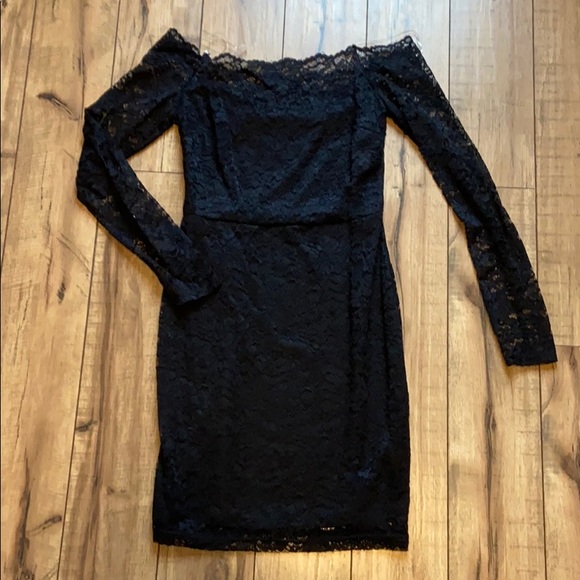 Charlotte Russe Dresses & Skirts - ▪️Lace Bodycon Dress ▪️